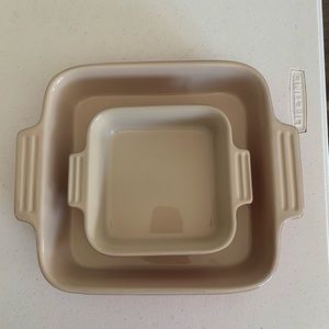 Casserole baking dishes